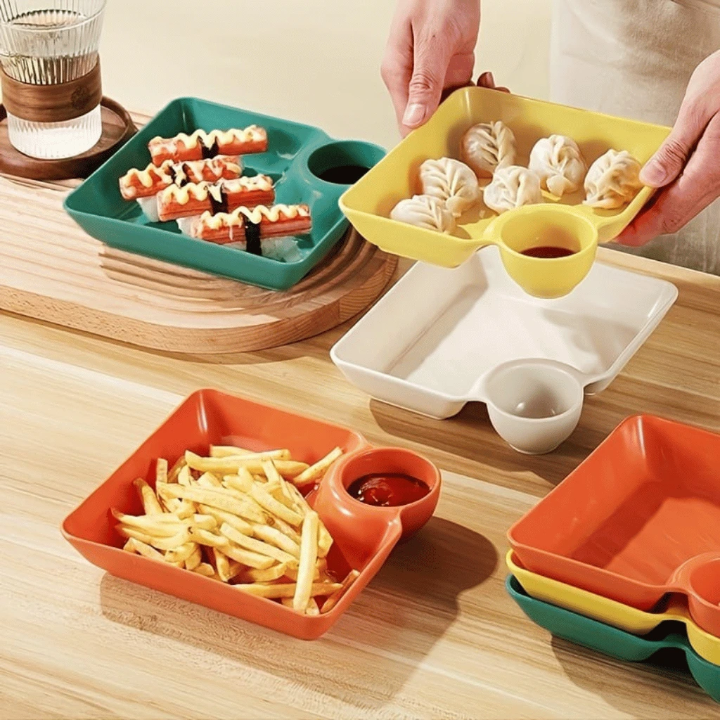 4-Piece Colorful Dumpling Serving Plates (Random Color)