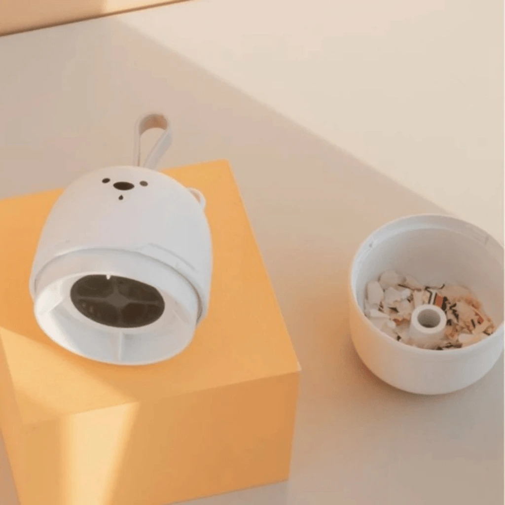 Mini Desktop Vacuum Cleaner with USB Charging – Portable 360° (Random Color)